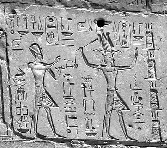 Иллюстрация к книге — Все герои мировой истории [i_045.jpg]