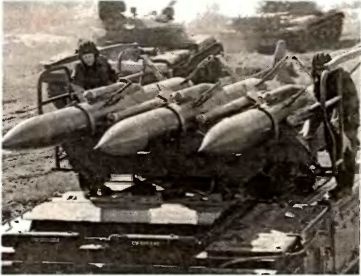 Иллюстрация к книге — Танковый меч страны Советов [i_057.jpg]