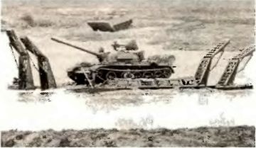 Иллюстрация к книге — Танковый меч страны Советов [i_077.jpg]