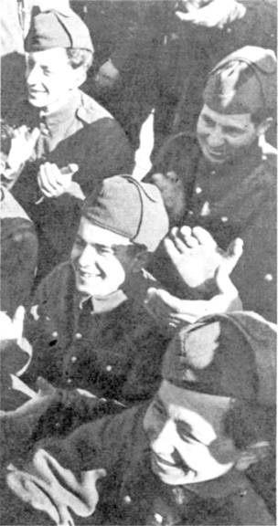 Иллюстрация к книге — Вторая мировая война 1939-1945. Восточные легионы и казачьи части в вермахте [any2fbimgloader13.jpg]