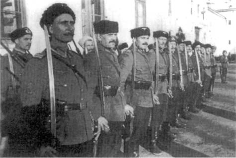 Иллюстрация к книге — Вторая мировая война 1939-1945. Восточные легионы и казачьи части в вермахте [any2fbimgloader22.jpg]