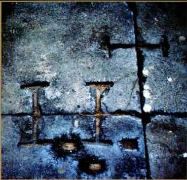 Иллюстрация к книге — Одиссея богов [i_043.jpg]