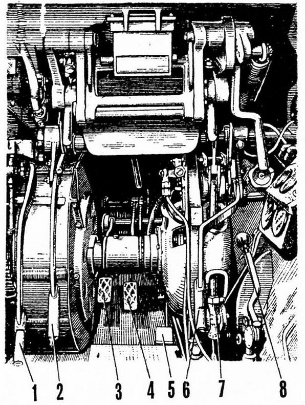 Иллюстрация к книге — Тяжёлый танк «Пантера» [i_035.jpg]