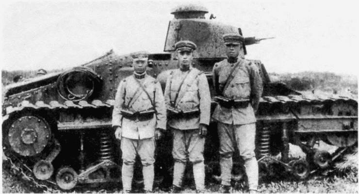 Иллюстрация к книге — Танк № 1 «Рено ФТ-17» [i_031.jpg]