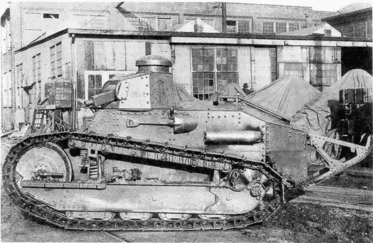 Иллюстрация к книге — Танк № 1 «Рено ФТ-17» [i_055.jpg]