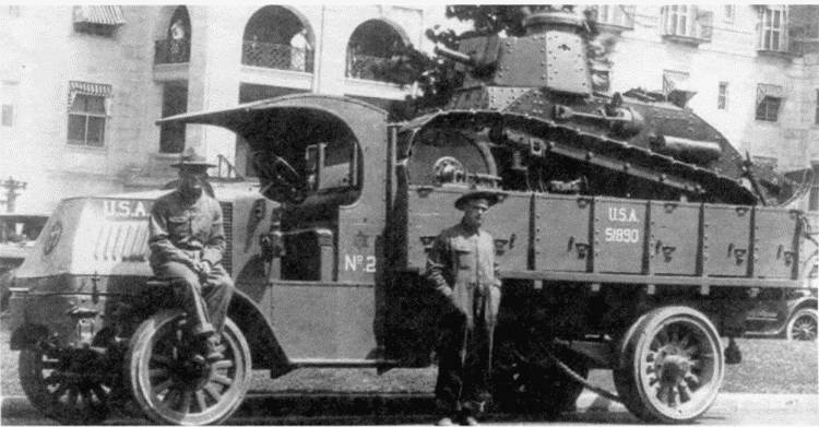 Иллюстрация к книге — Танк № 1 «Рено ФТ-17» [i_056.jpg]