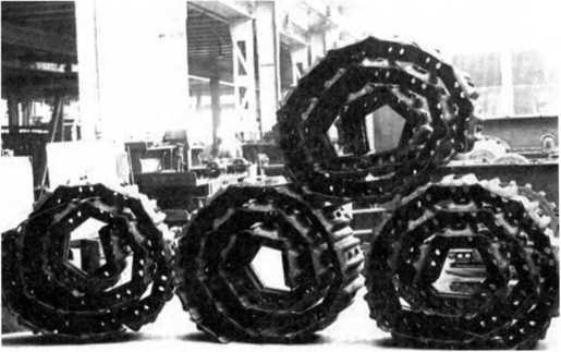 Иллюстрация к книге — Первые германские танки. "Тевтонский ответ" [i_022.jpg]