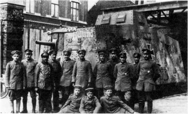 Иллюстрация к книге — Первые германские танки. "Тевтонский ответ" [i_023.jpg]