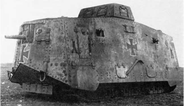 Иллюстрация к книге — Первые германские танки. "Тевтонский ответ" [i_032.jpg]