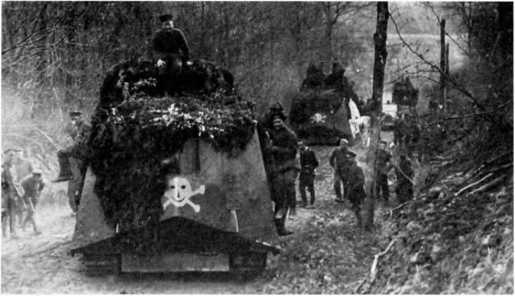 Иллюстрация к книге — Первые германские танки. "Тевтонский ответ" [i_098.jpg]