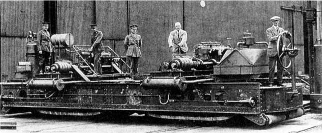 Иллюстрация к книге — Самые первые танки "Дьявол идет!" [i_004.jpg]