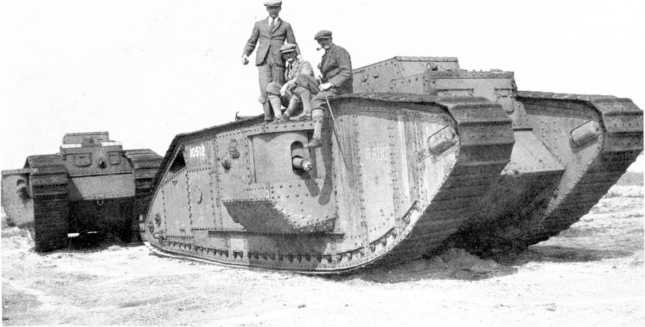 Иллюстрация к книге — Самые первые танки "Дьявол идет!" [i_025.jpg]