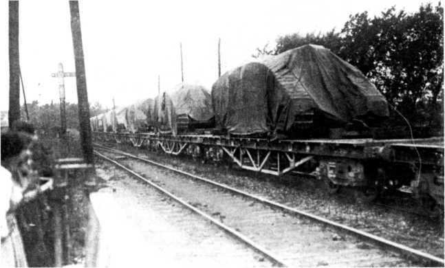 Иллюстрация к книге — Самые первые танки "Дьявол идет!" [i_043.jpg]