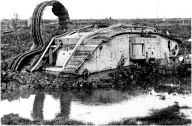 Иллюстрация к книге — Самые первые танки "Дьявол идет!" [i_083.jpg]