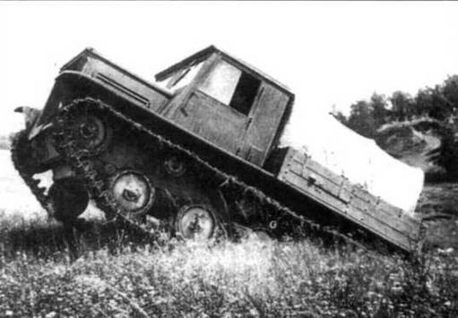 Иллюстрация к книге — Артиллерийские тягачи Красной Армии. Часть 2 [img_35.jpg]