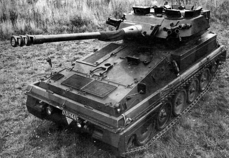 Иллюстрация к книге — Легкий танк «Скорпион» [img_32.jpg]