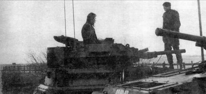 Иллюстрация к книге — Легкий танк «Скорпион» [img_33.jpg]