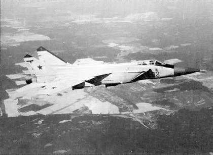 Иллюстрация к книге — МиГ-31. Страж российского неба [pic_11.jpg]