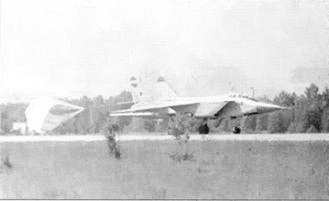 Иллюстрация к книге — МиГ-31. Страж российского неба [pic_117.jpg]