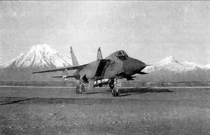 Иллюстрация к книге — МиГ-31. Страж российского неба [pic_33.jpg]