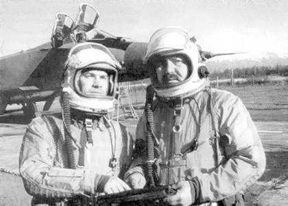 Иллюстрация к книге — МиГ-31. Страж российского неба [pic_39.jpg]