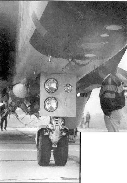 Иллюстрация к книге — МиГ-31. Страж российского неба [pic_79.jpg]