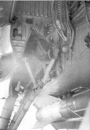 Иллюстрация к книге — МиГ-31. Страж российского неба [pic_84.jpg]