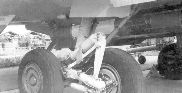 Иллюстрация к книге — МиГ-31. Страж российского неба [pic_87.jpg]