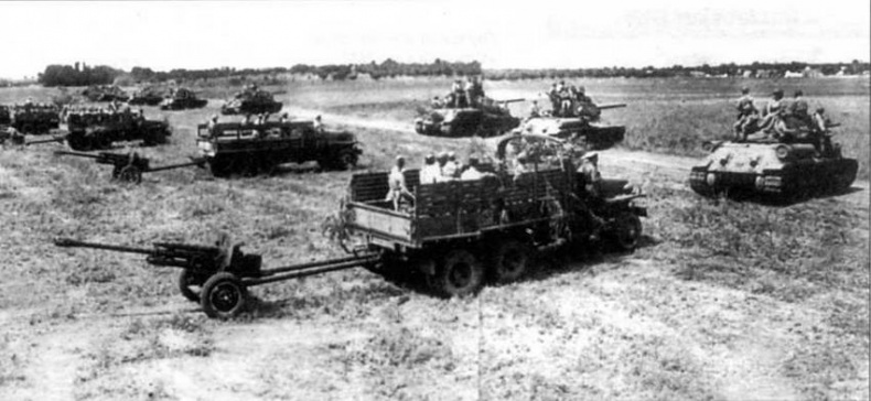 Иллюстрация к книге — Автомобили Красной Армии, 1941–1945 гг. [img_101.jpg]