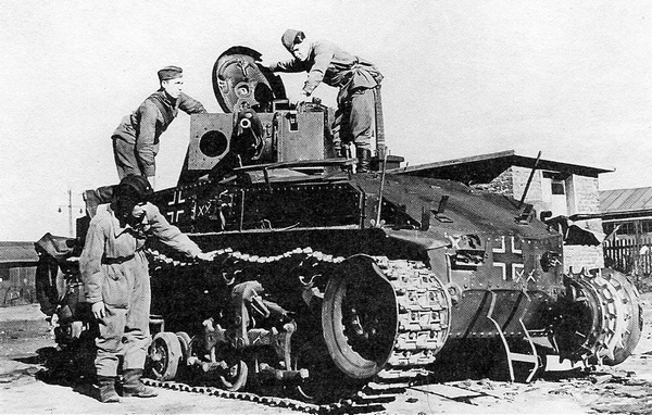 Иллюстрация к книге — Лёгкий танк LT vz.35 [i_034.jpg]