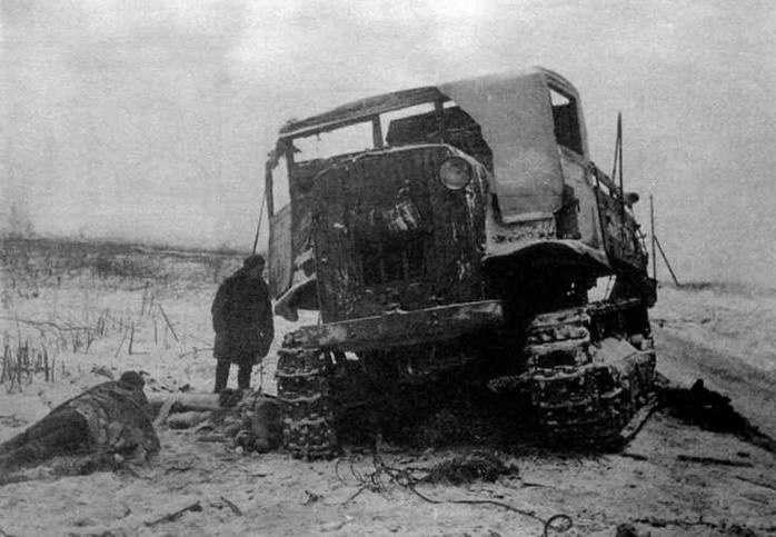 Иллюстрация к книге — Артиллерийские тягачи Красной Армии. Часть 1 [img_24.jpg]