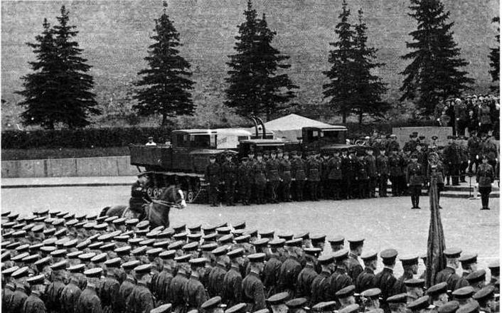 Иллюстрация к книге — Артиллерийские тягачи Красной Армии. Часть 1 [img_35.jpg]