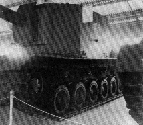 Иллюстрация к книге — Советские супертанки [i_022.jpg]