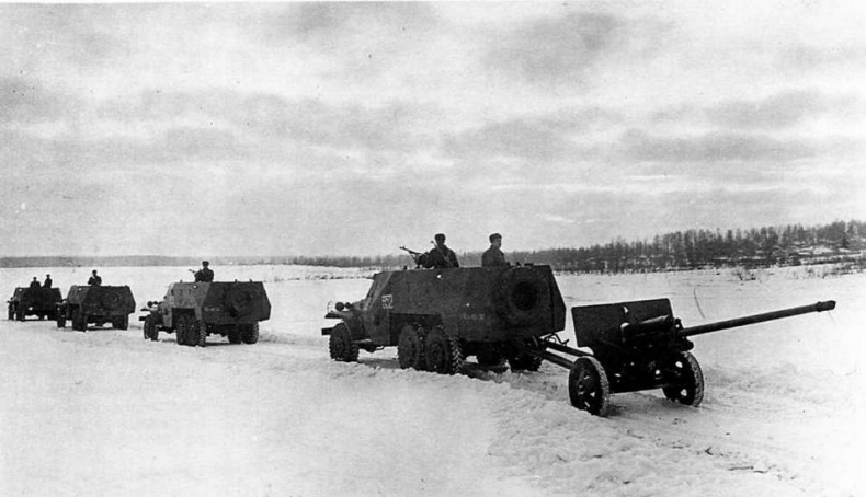 Иллюстрация к книге — Бронетранспортер БТР-152 [img_21.jpg]