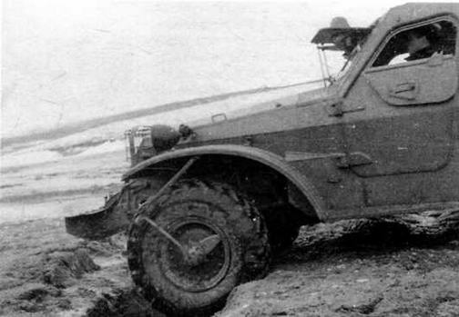 Иллюстрация к книге — Бронетранспортер БТР-152 [img_47.jpg]