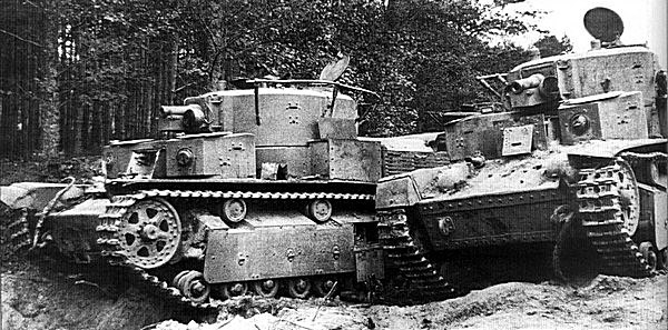 Иллюстрация к книге — Средний танк Т-28 [i_049.jpg]