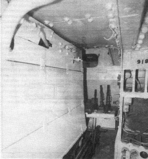 Иллюстрация к книге — «Сухопутные корабли» [img_25.jpg]