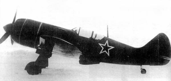 Иллюстрация к книге — Истребитель Ла-9 [i_016.jpg]