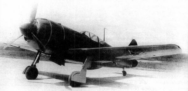 Иллюстрация к книге — Истребитель Ла-9 [i_026.jpg]