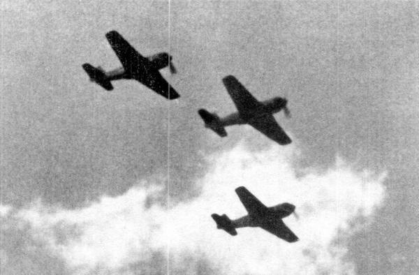 Иллюстрация к книге — Истребитель Ла-9 [i_060.jpg]