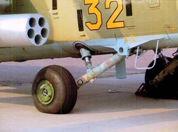 Иллюстрация к книге — Боевой вертолет Ми-28 [pic_75.jpg]