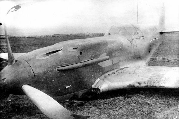 Иллюстрация к книге — Истребитель ЛаГГ-3 [i_071.jpg]