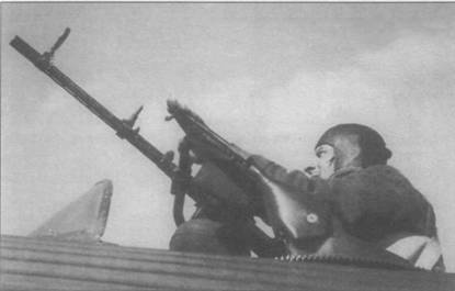 Иллюстрация к книге — Транспортный самолет Юнкерс Ju 52/3m [pic_14.jpg]