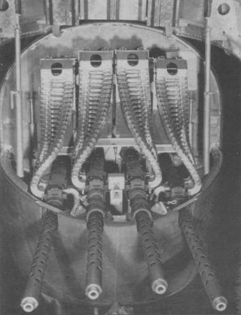 Иллюстрация к книге — Бомбардировщик В-25 «Митчелл» [pic_24.jpg]