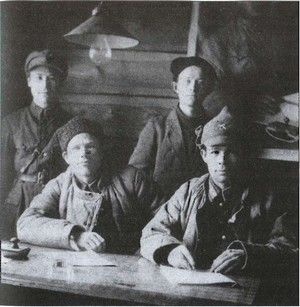 Иллюстрация к книге — Русская полиция [i_003.jpg]