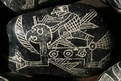 Иллюстрация к книге — Камни Ики. Послание невозможной цивилизации [i_165.jpg]