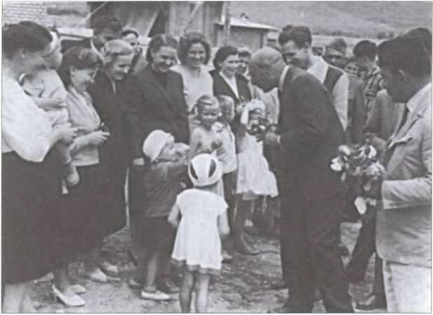 Иллюстрация к книге — Кому мы обязаны "Афганом" [i_006.jpg]