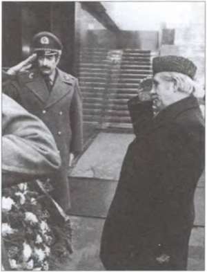 Иллюстрация к книге — Кому мы обязаны "Афганом" [i_008.jpg]