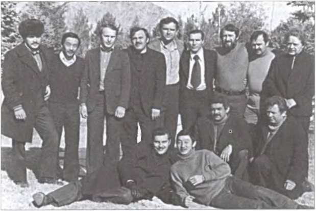 Иллюстрация к книге — Кому мы обязаны "Афганом" [i_030.jpg]