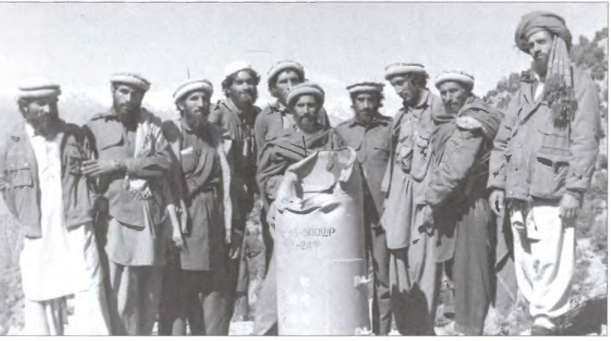 Иллюстрация к книге — Кому мы обязаны "Афганом" [i_032.jpg]